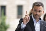Quebec parties make final pitches with election days away