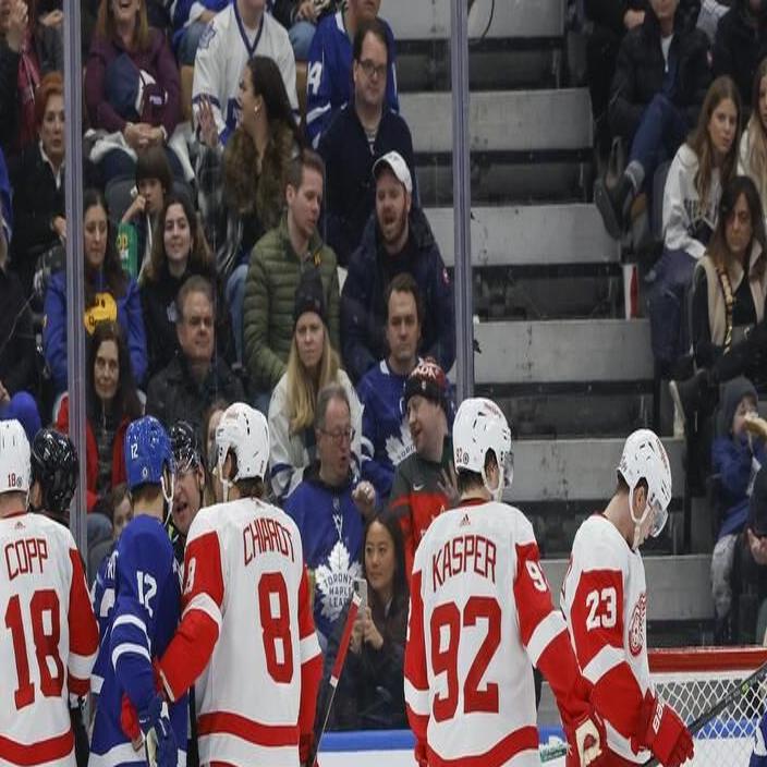 Dylan Larkin dominates with hat trick in Detroit Red Wings' 5-2 win