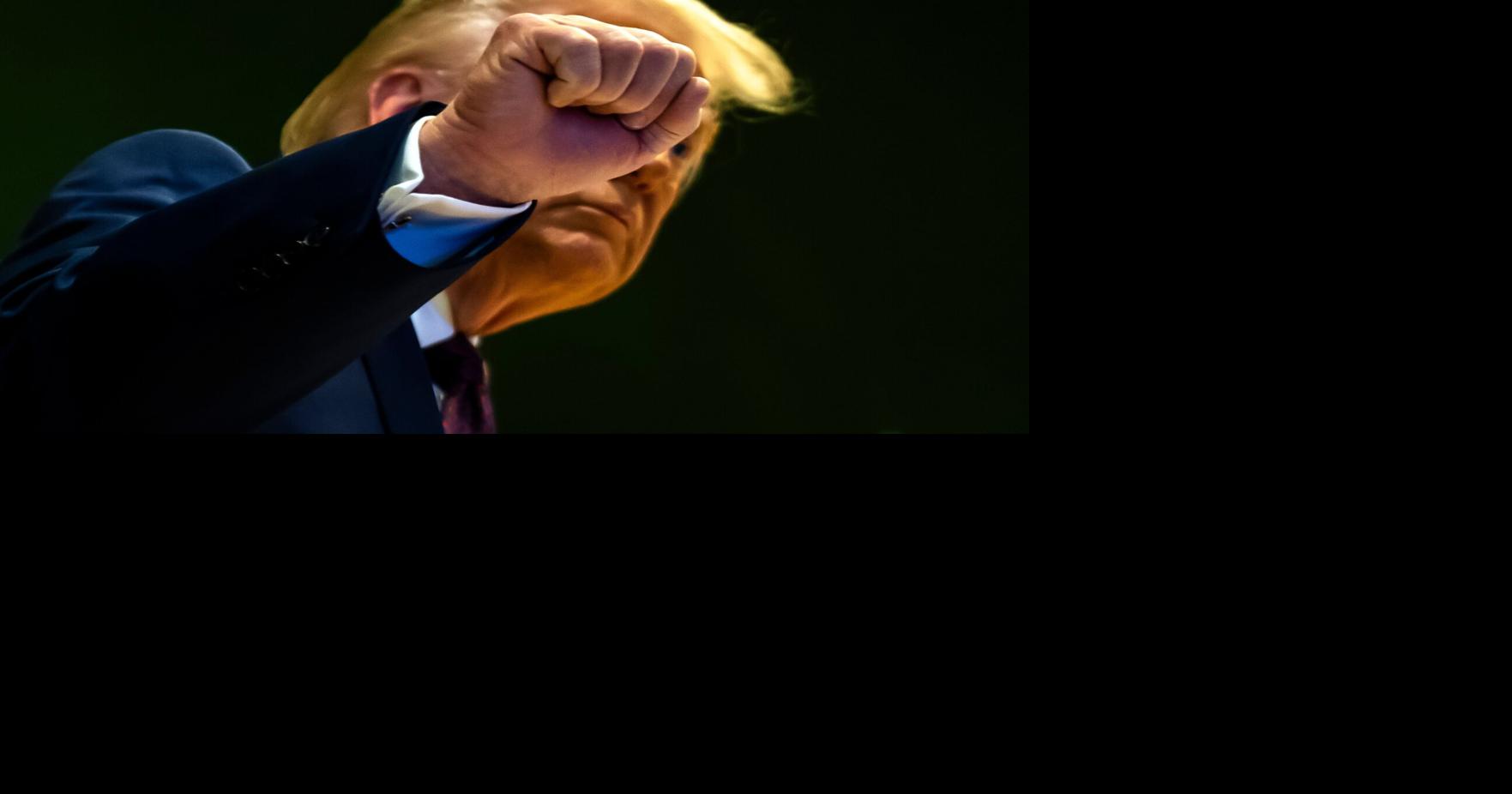 Trump sues JPMorgan, Dimon for  billion over alleged 'debanking'