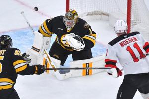 Morgan Geekie scores 22nd goal and Jeremy Swayman stops 29 shots as Bruins beat Devils 4-1