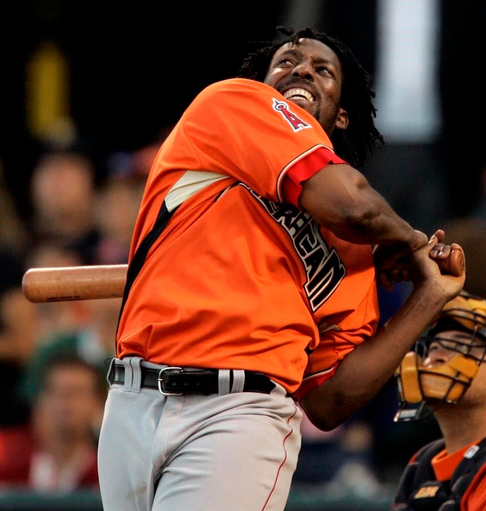 TSN on Instagram: HISTORY🤯 Vladimir Guerrero Jr. and Sr. are the first  father/son duo to both win the Home Run Derby!