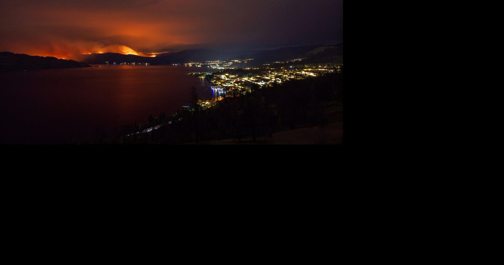 Bald Range wildfire forces 20,000 from B.C.'s Summerland as Mexican crews arrive