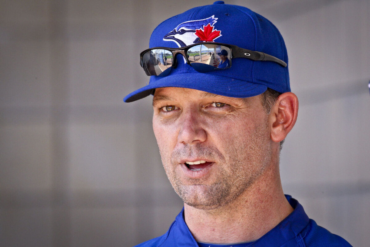 Blue Jays name Cy Young winner Pat Hentgen as bullpen coach