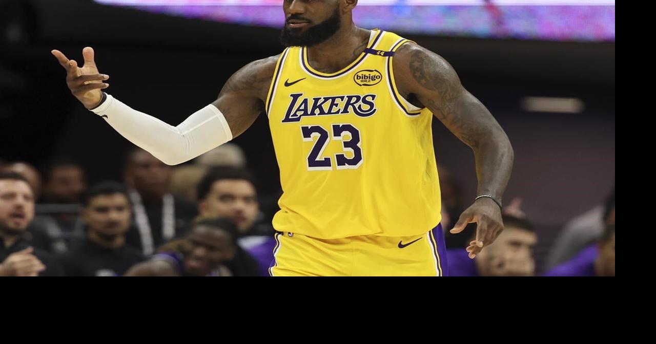 Another record for LeBron James in the Lakers' 113-100 victory over the Kings