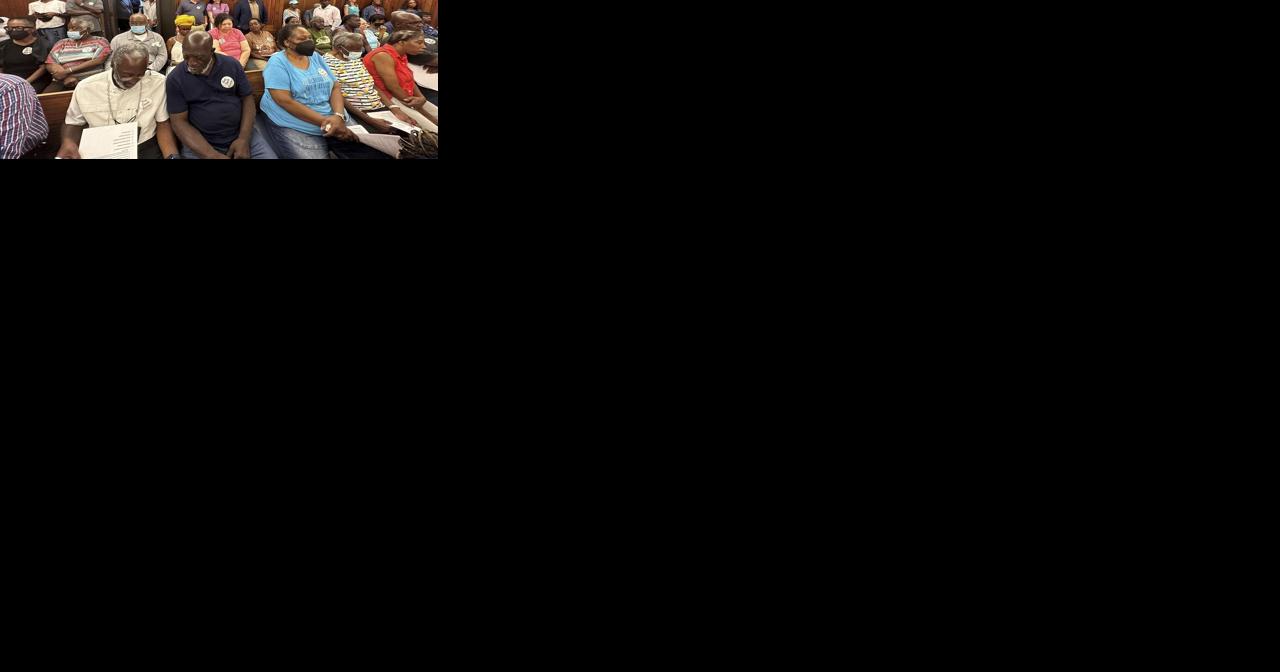 Slave descendants vow to fight on after Georgia county approves larger homes for island enclave