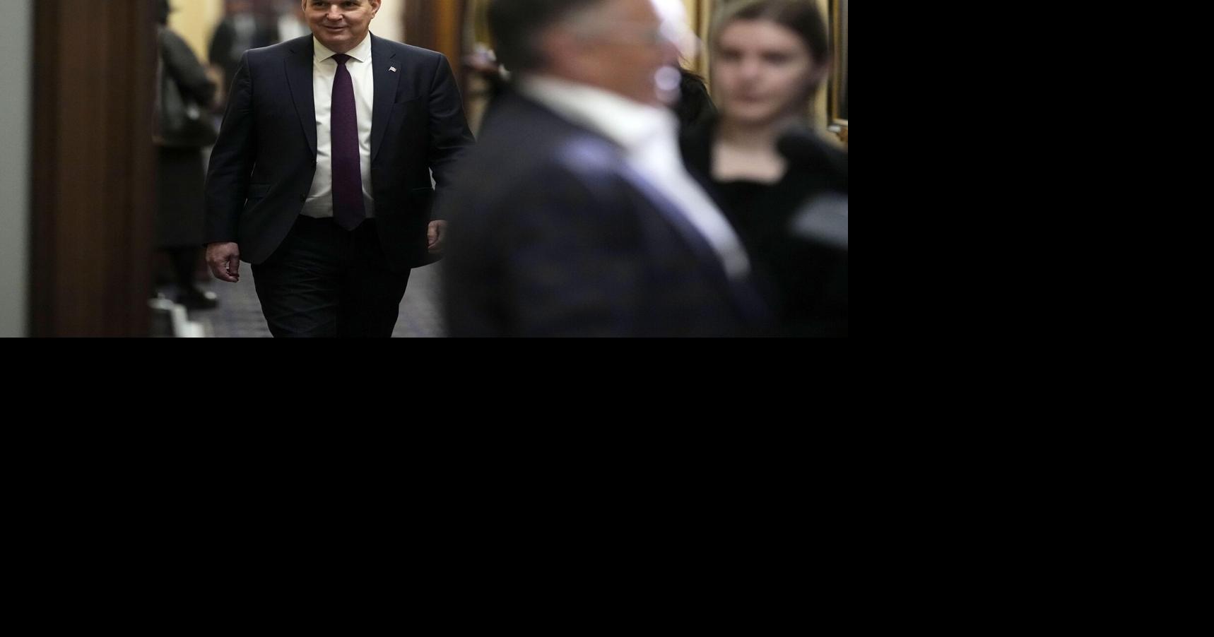 Carney government eyes privatizing airports to attract investment, cut travel costs