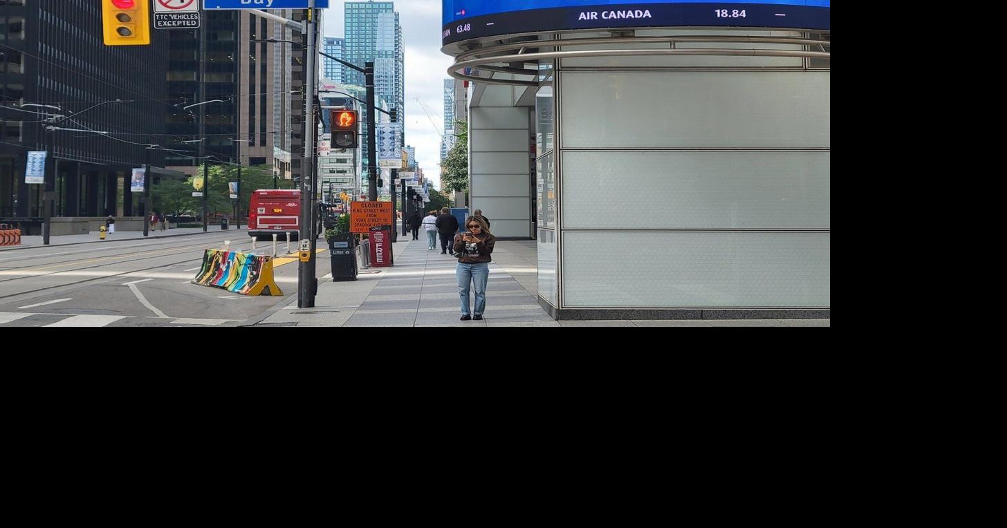 Many Canadian women seeing limited pathways to promotions, according to study results