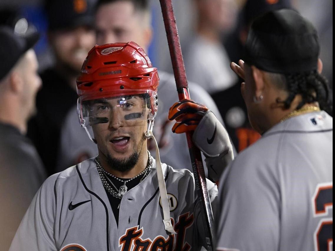 Caratini, Perkins homer in Brewers 6-0 victory over the Cardinals