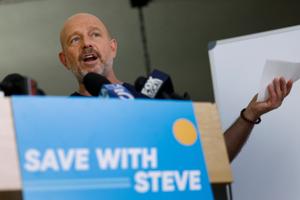 Steve Hilton faces steep odds in bid for California governor after 20-year GOP drought