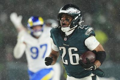 Saquon Barkley can set the NFL total season rushing record. All he wants is  a Super