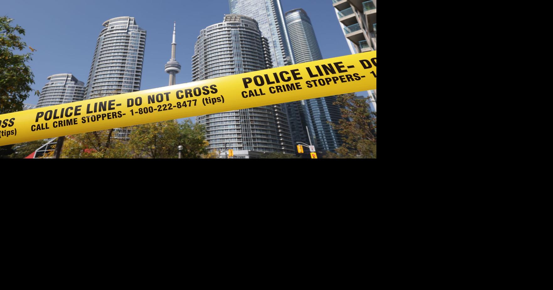 Toronto cop has serious injuries after ‘slashed in the arm’