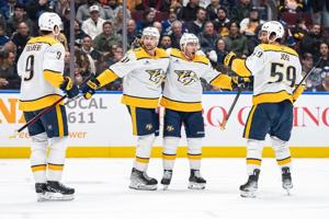 Stamkos scores milestone goal, Nashville Predators blank Vancouver Canucks 3-0