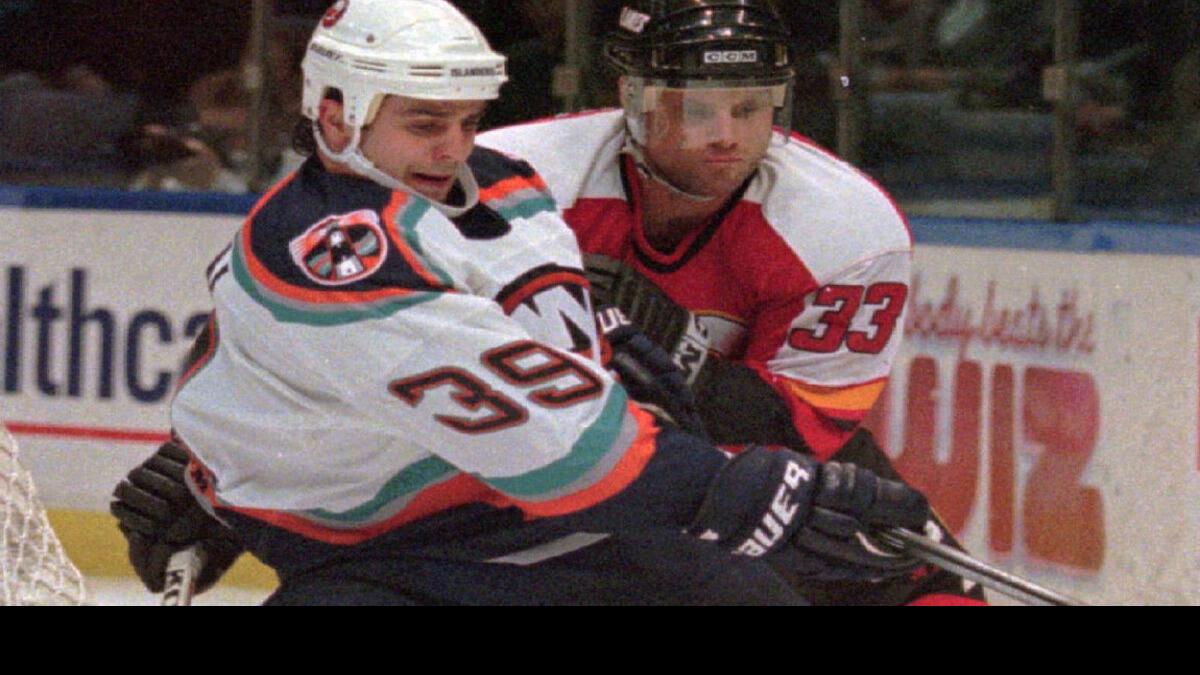 Zarley Zalapski has passed away at age 49 : r/hockey