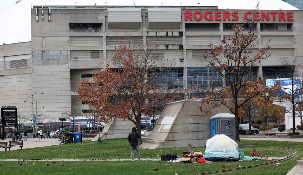 City clears tents near Rogers Centre ahead of Eras Tour