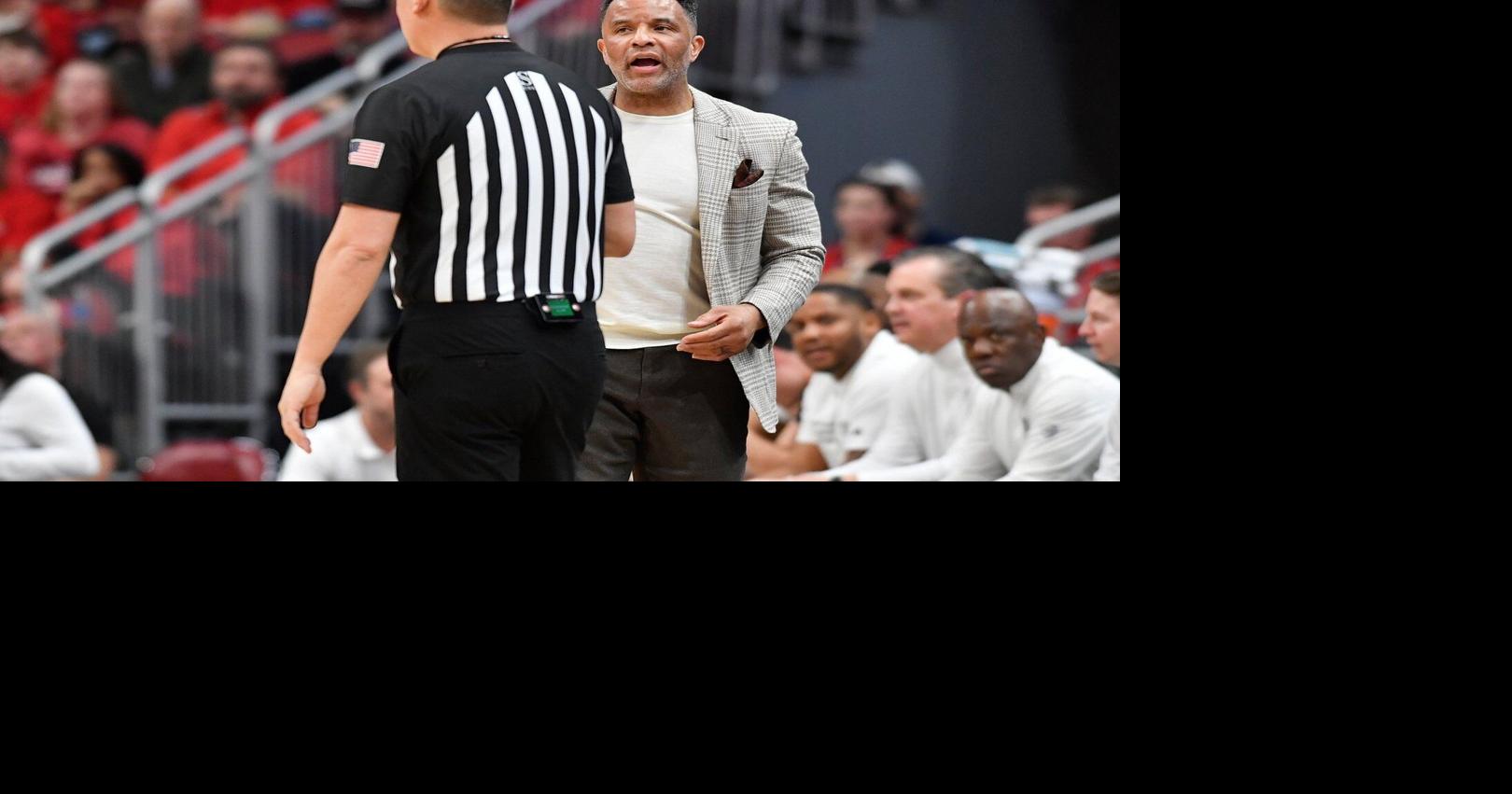 Georgia Tech fires coach Damon Stoudamire following a 12-game losing streak to end his 3rd season