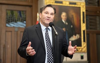 NDP says government needs to be more transparent in trade talks with the U.S.