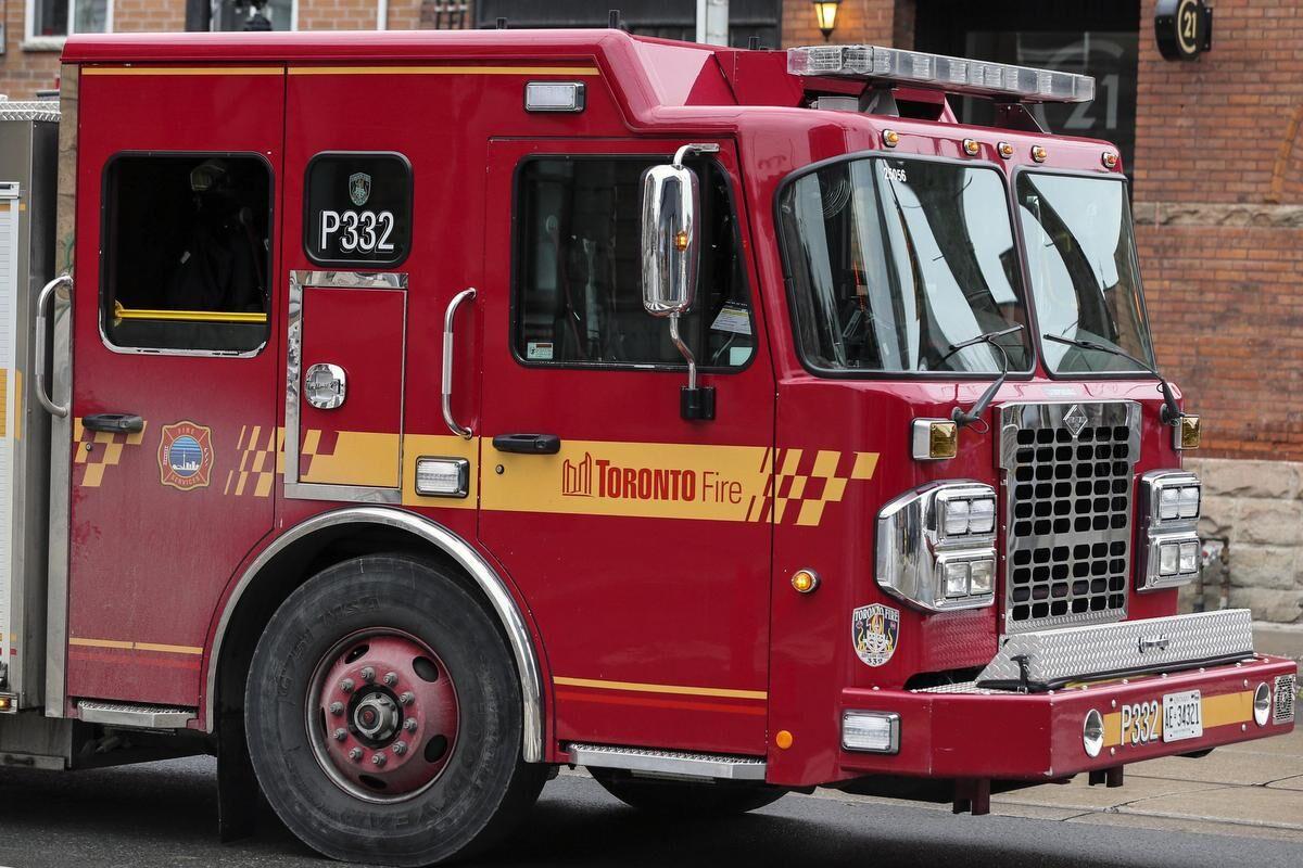 Toronto firefighters put out encampment fire at Bloor Street East