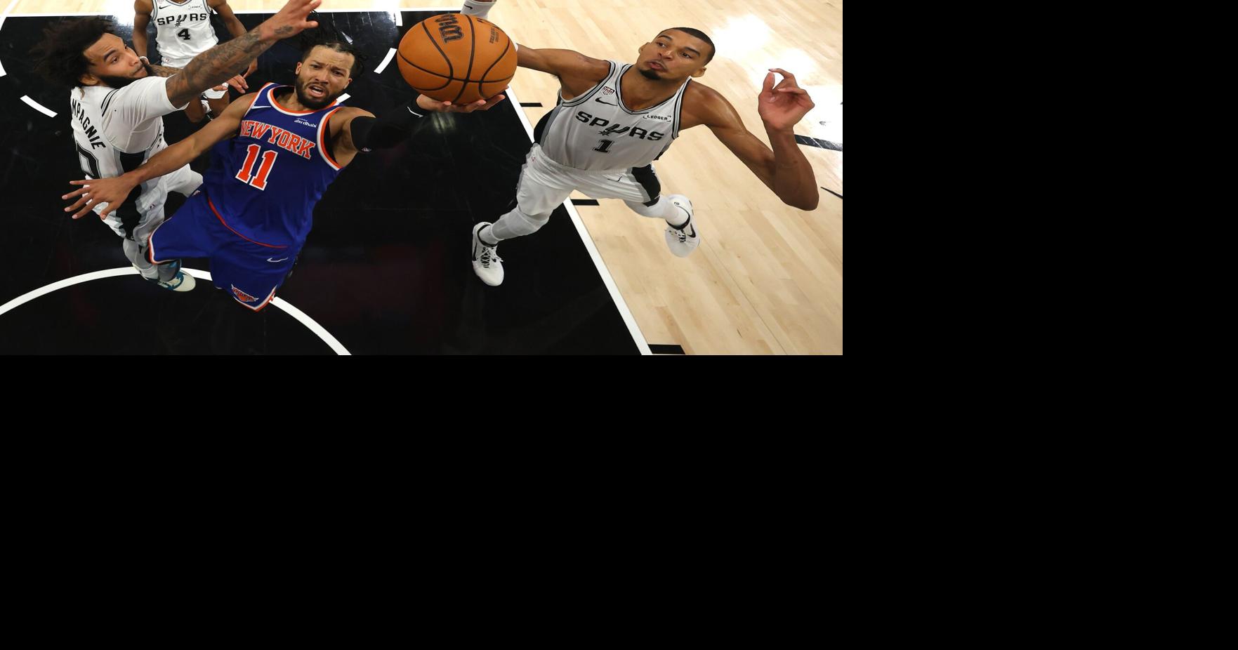 The Knicks extend playoff streak to 13 wins to go up two games on Wembanyama and the Spurs
