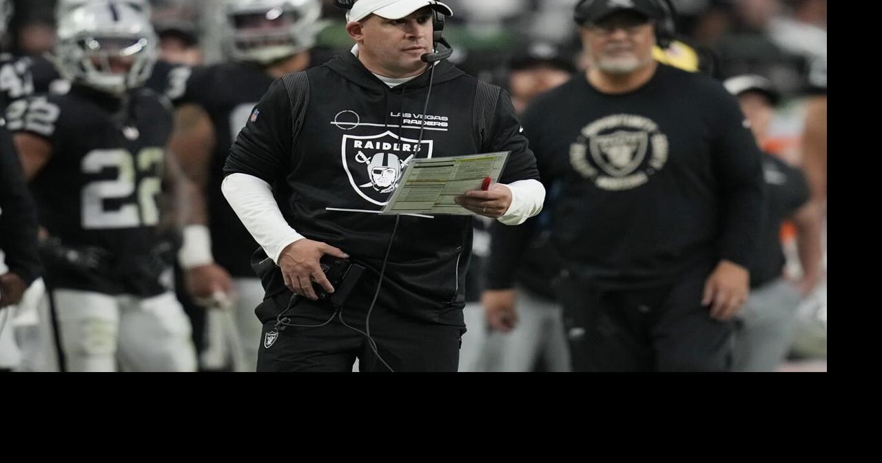 Patriots coach Mike Vrabel tabs longtime Belichick assistant Josh McDaniels as offensive coordinator