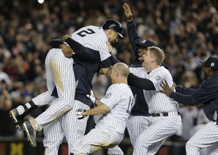 Derek Jeter walk-off: The Yankees shortstop wins his final home game with  an RBI single.