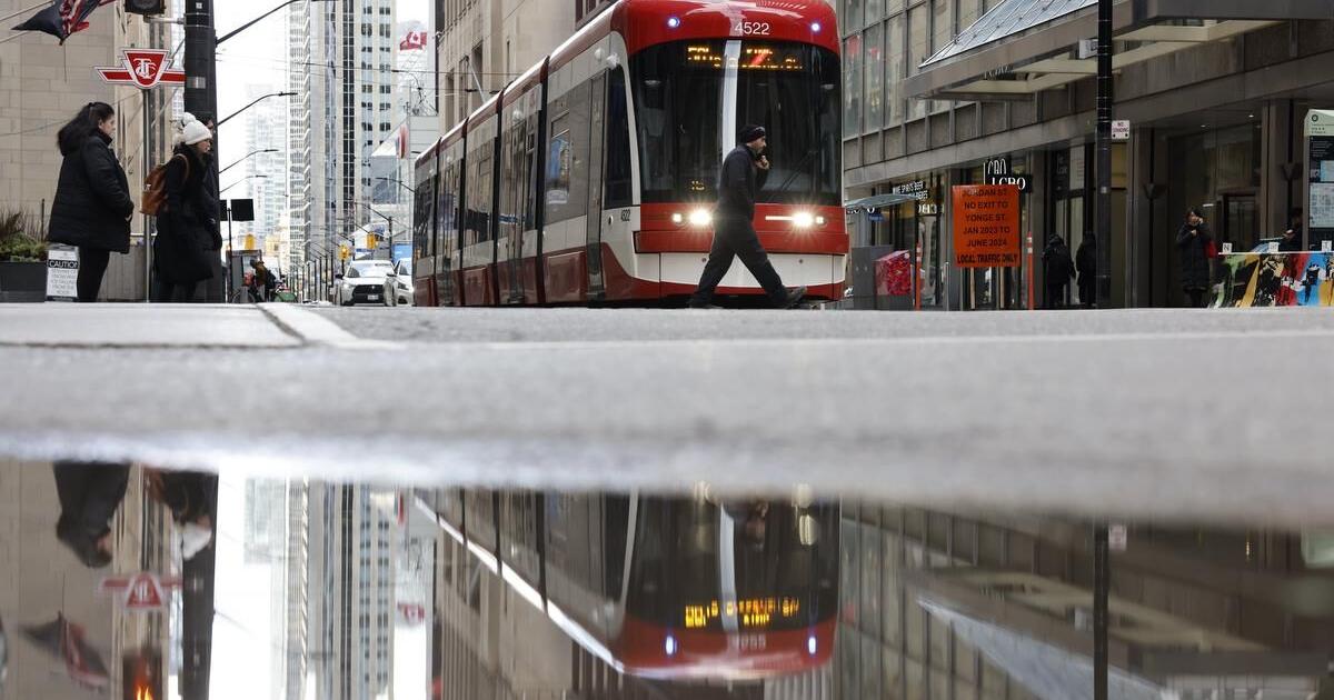 Ttc Intersection TTC streetcar ticketed at intersection at rush hour