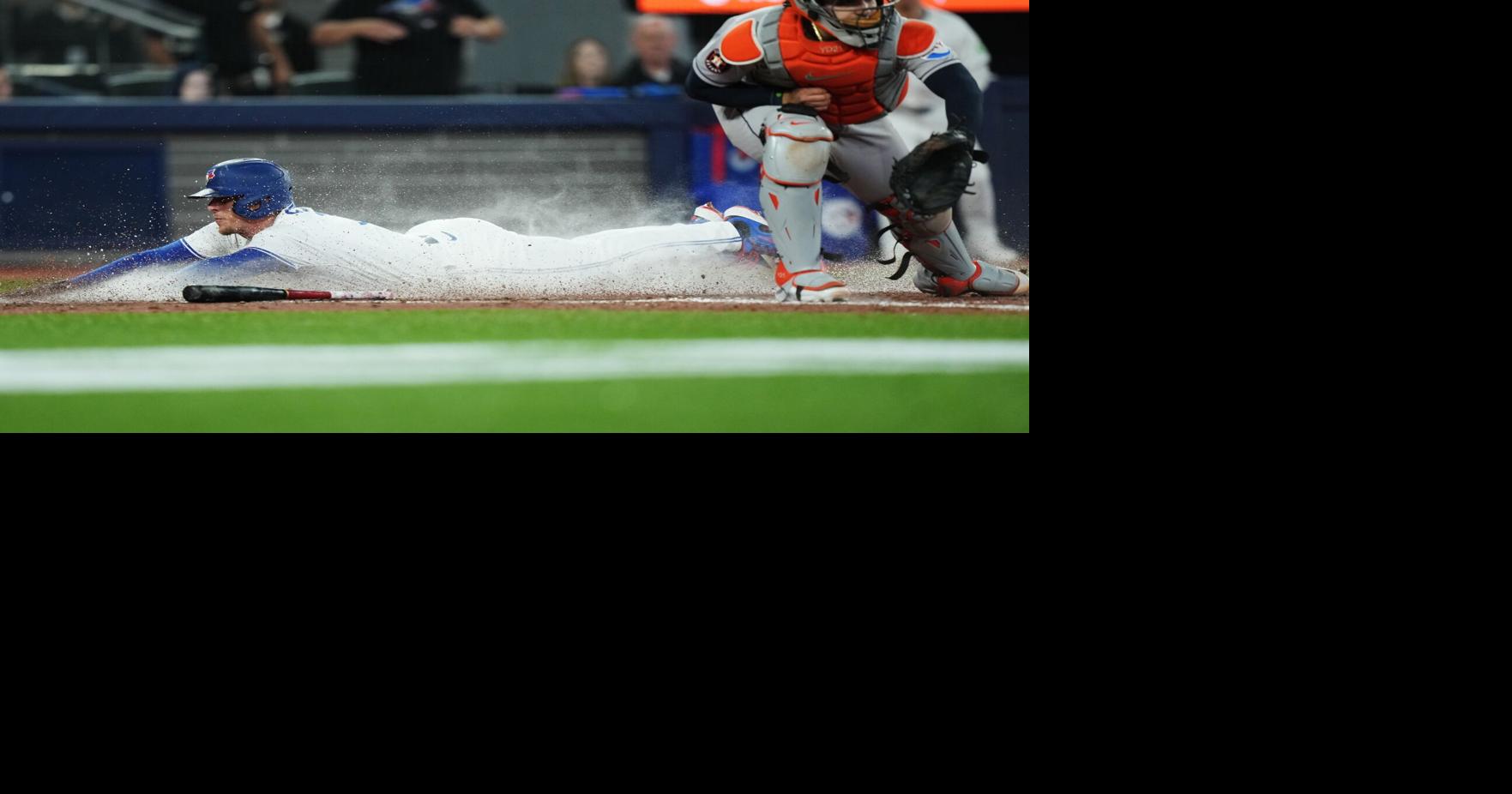 Blue Jays beat Astros in extras as show goes on without Bo