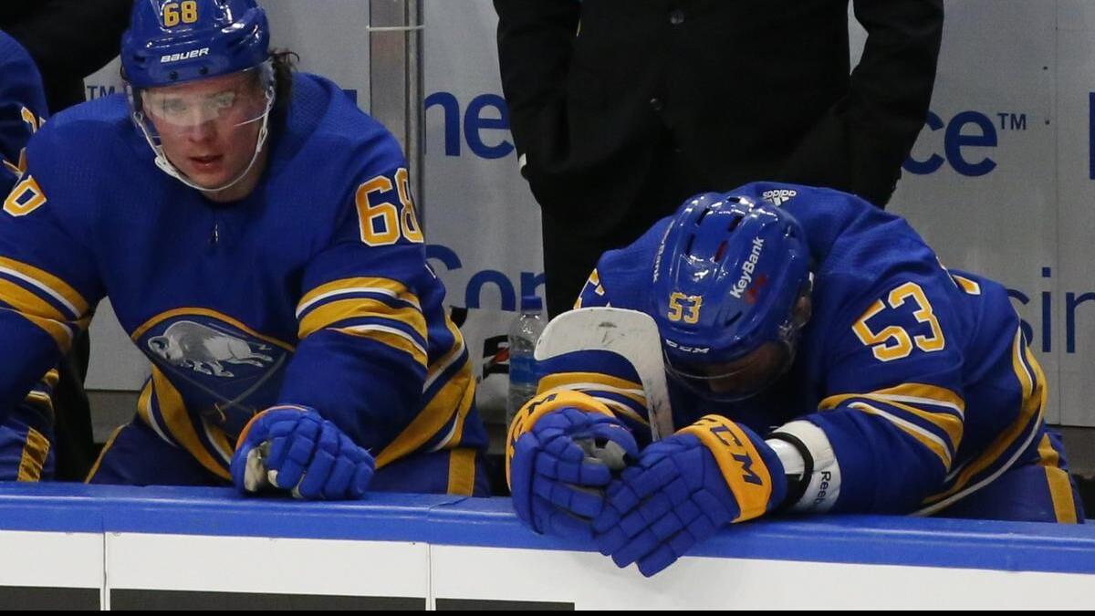 Sabres' Jeff Skinner scores late in win, annoys Islanders: 'Lucky to have  him' - Buffalo Hockey Beat