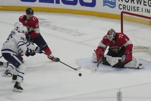 Maple Leafs had their chances, but Bobrovsky kept coming up big in OT for Panthers