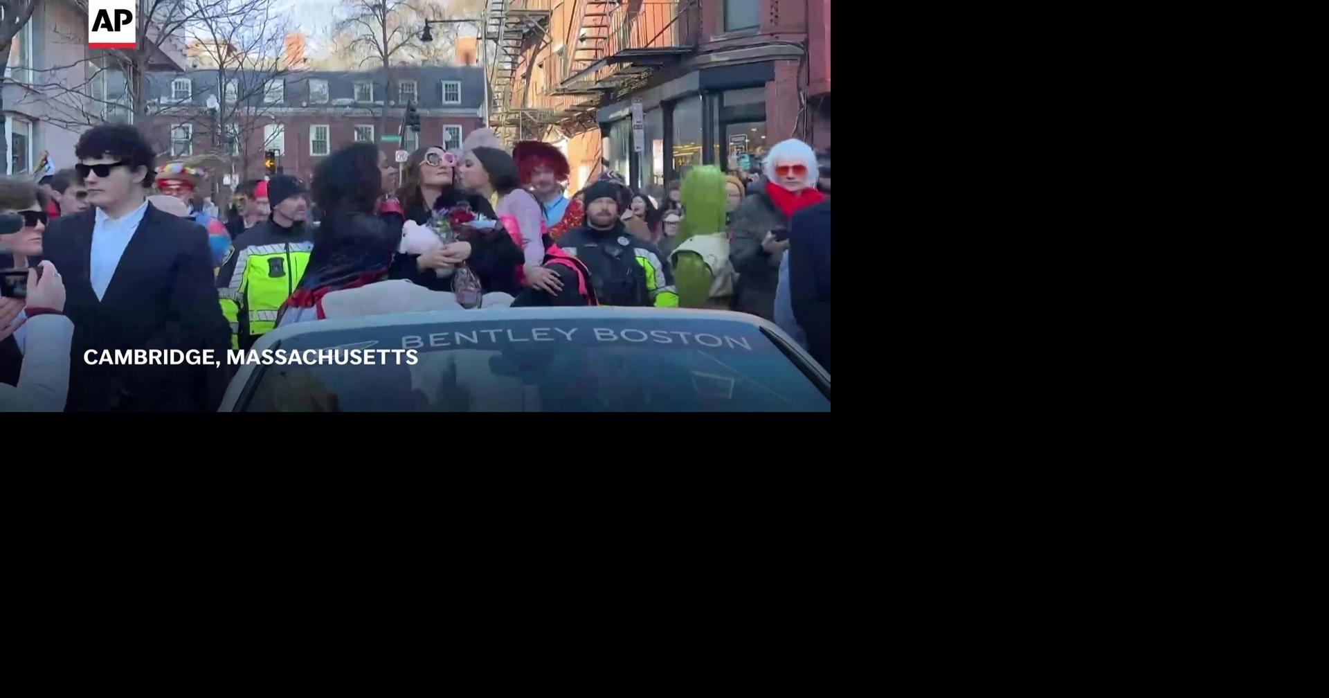 Actress Rose Byrne honored as Harvard’s Hasty Pudding Woman of the Year with parade and roast