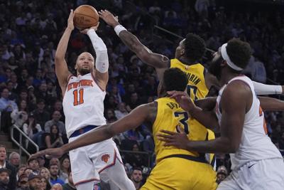 Jalen Brunson ties Patrick Ewing's franchise record with 18th 30-point playoff game as a Knick