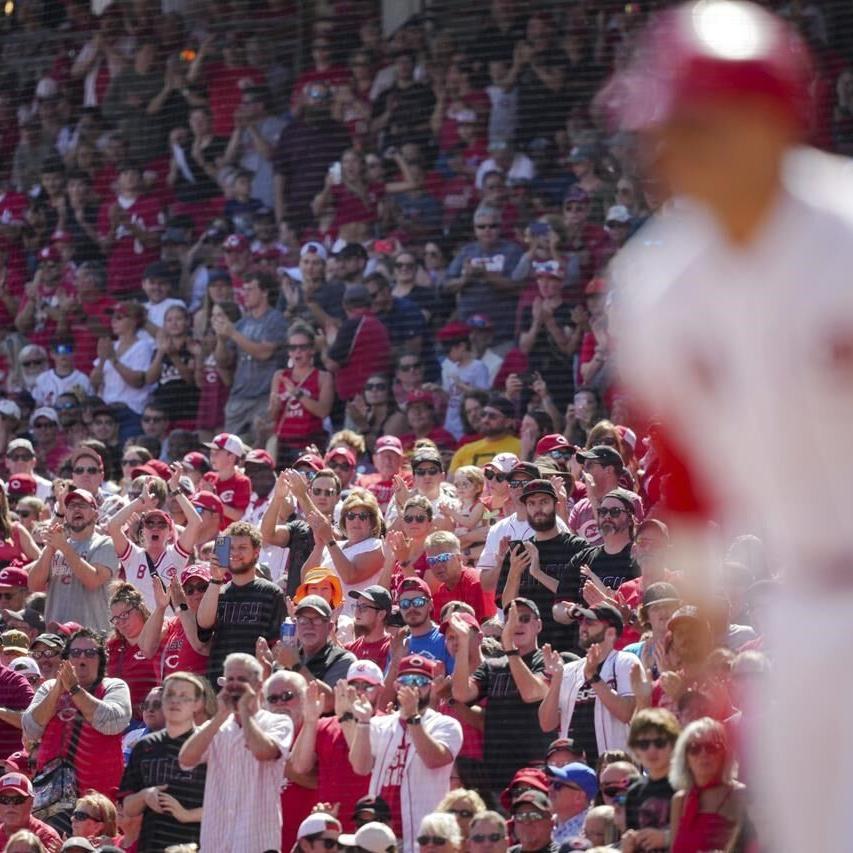 Reds bounce back from meltdown, rally past Pirates 4-2 in Votto's