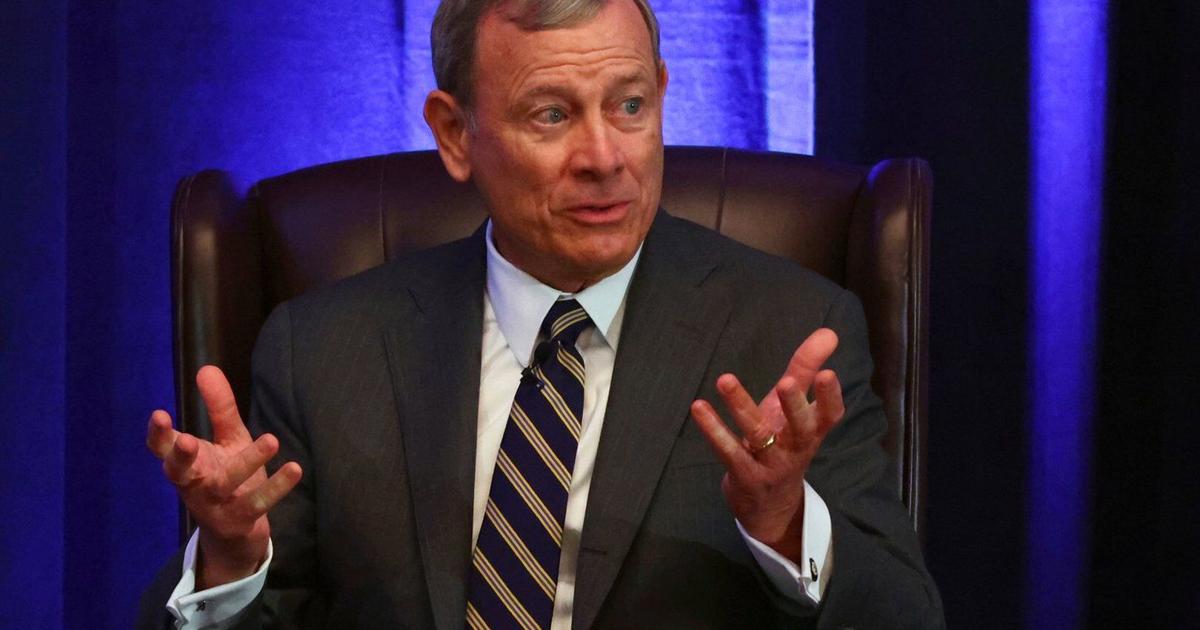 Chief Justice Roberts says judicial independence is key to checking Congress and the president