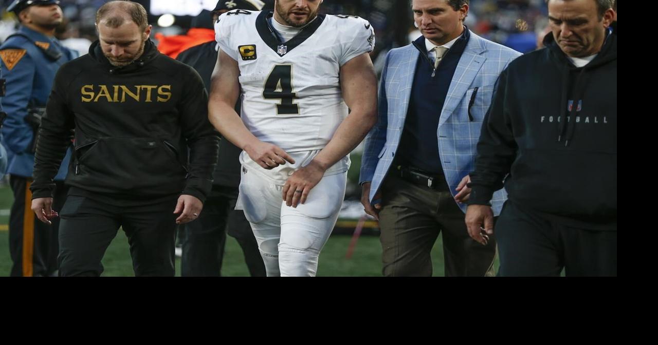 Saints QB Derek Carr injures left hand on dive in 4th quarter of win over Giants