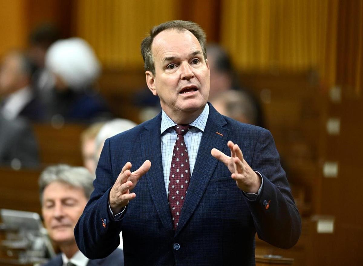 Logjam': Labour minister tries to reset faltering talks at Port of Montreal