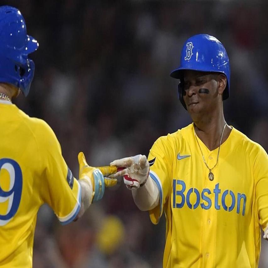 Boston Red Sox Get New Uniforms for '09