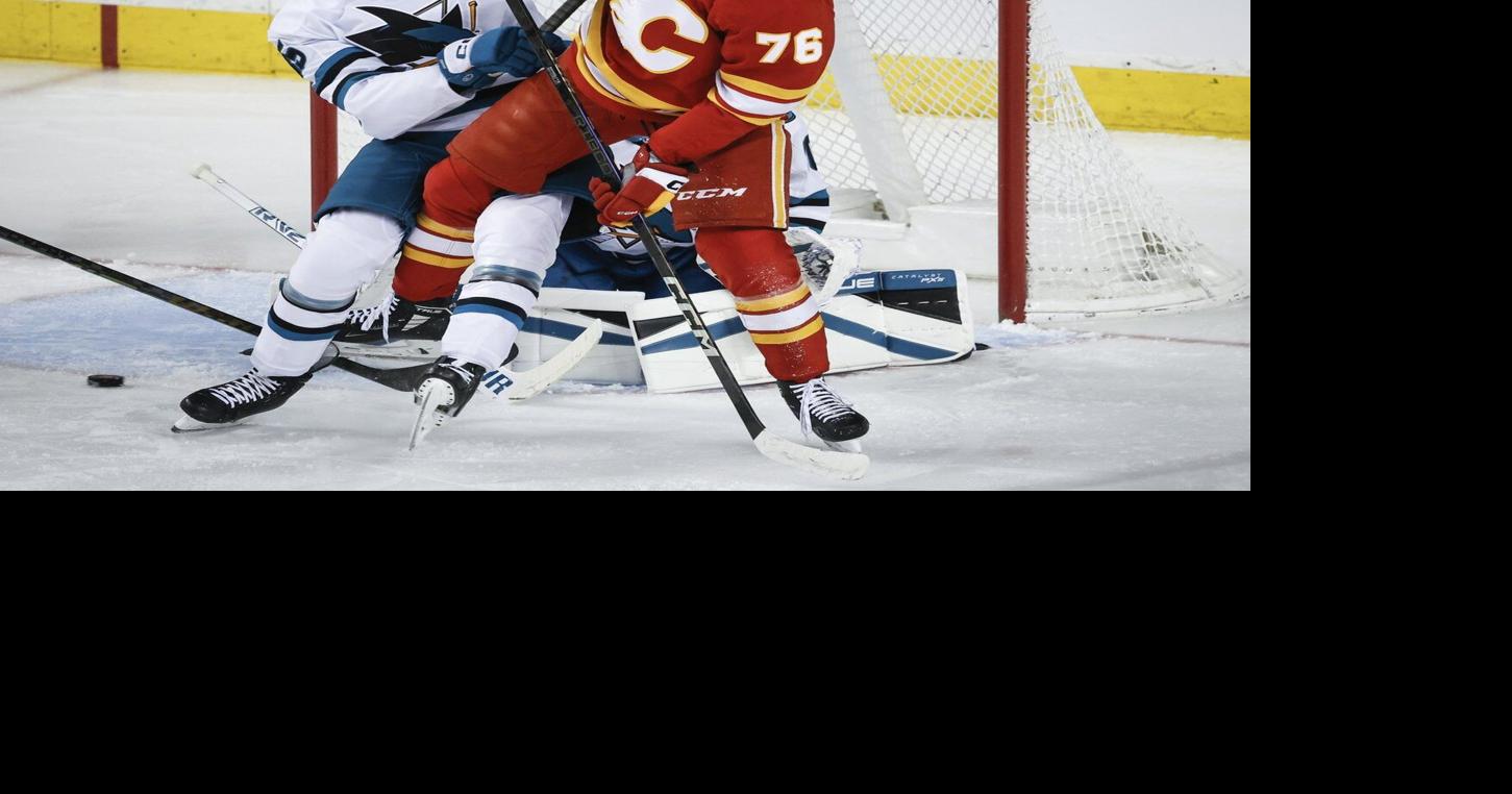 Hanley's first goal lifts Flames to 3-2 win over Sharks