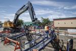Calgary lifts water restrictions after 3 weeks as work continues to replace pipe