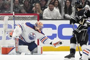 Stuart Skinner gets first postseason shutout as Oilers beat Kings 1-0 to take a 3-1 series lead