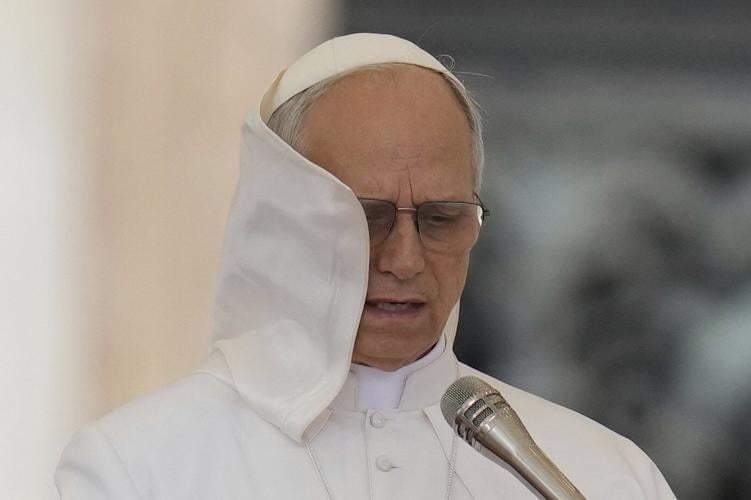 Pope Leo XIV calls for aid to reach Gaza and an end to hostilities in ...