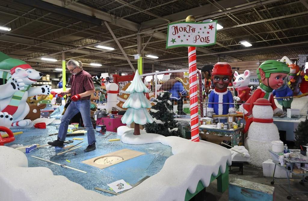 Float Decorations Edmonton Shelly Lighting