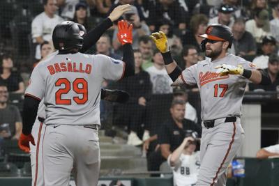 Cowser hits 3-run homer and Orioles hand White Sox their 4th straight loss, 4-1