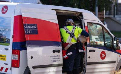 Canada_Post_1.JPG