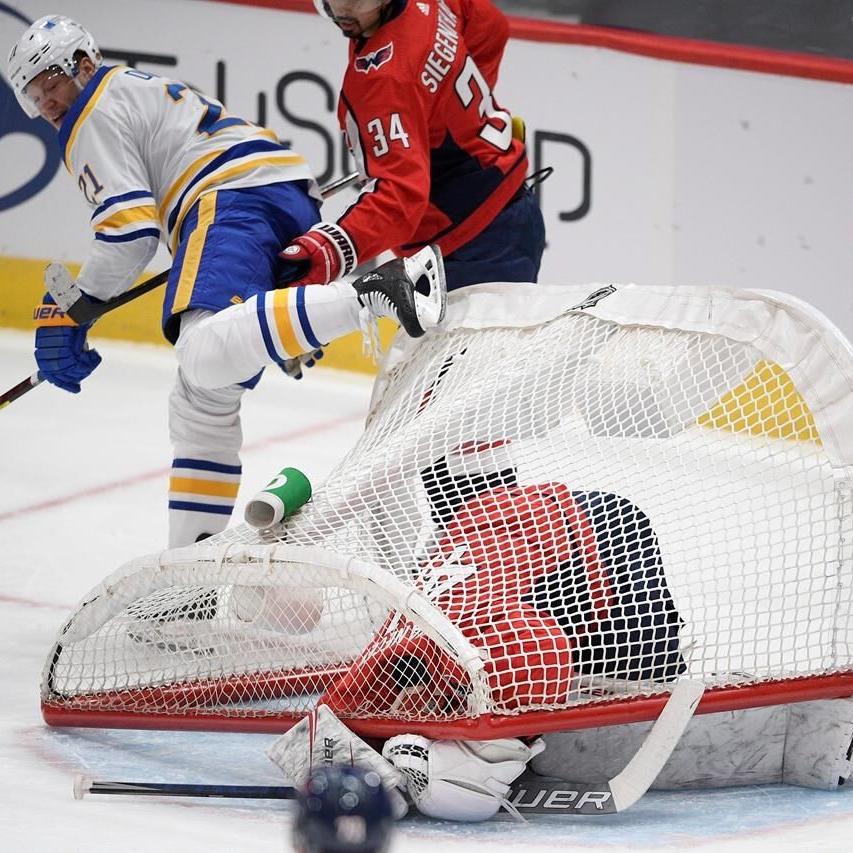 Linus Ullmark perfect in shootout, Sabres beat Capitals
