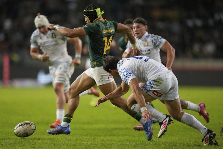 14-man Springboks suppress Italy with 7 tries