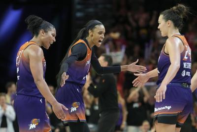 Alyssa Thomas scores career-high 29 and the Mercury close on a 19-4 run to beat the Lynx 79-71