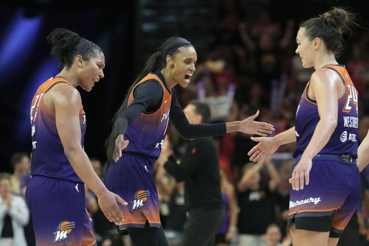 Alyssa Thomas scores career-high 29 and the Mercury close on a 19-4 run to beat the Lynx 79-71