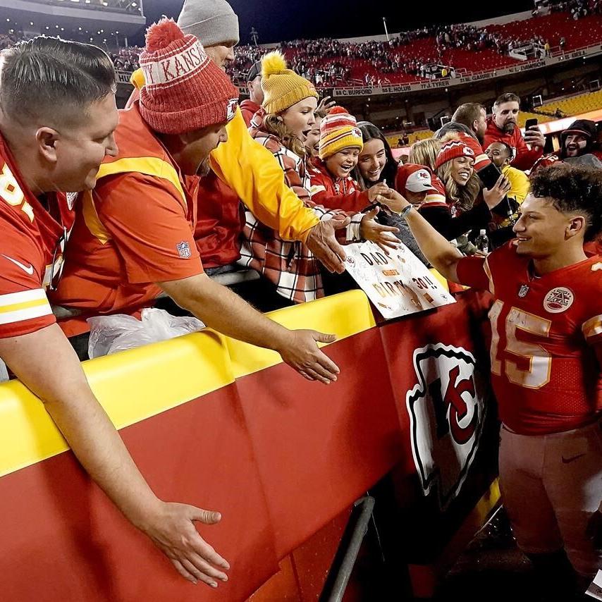 Kansas City Chiefs fans unhappy with NFL Sideline Hats