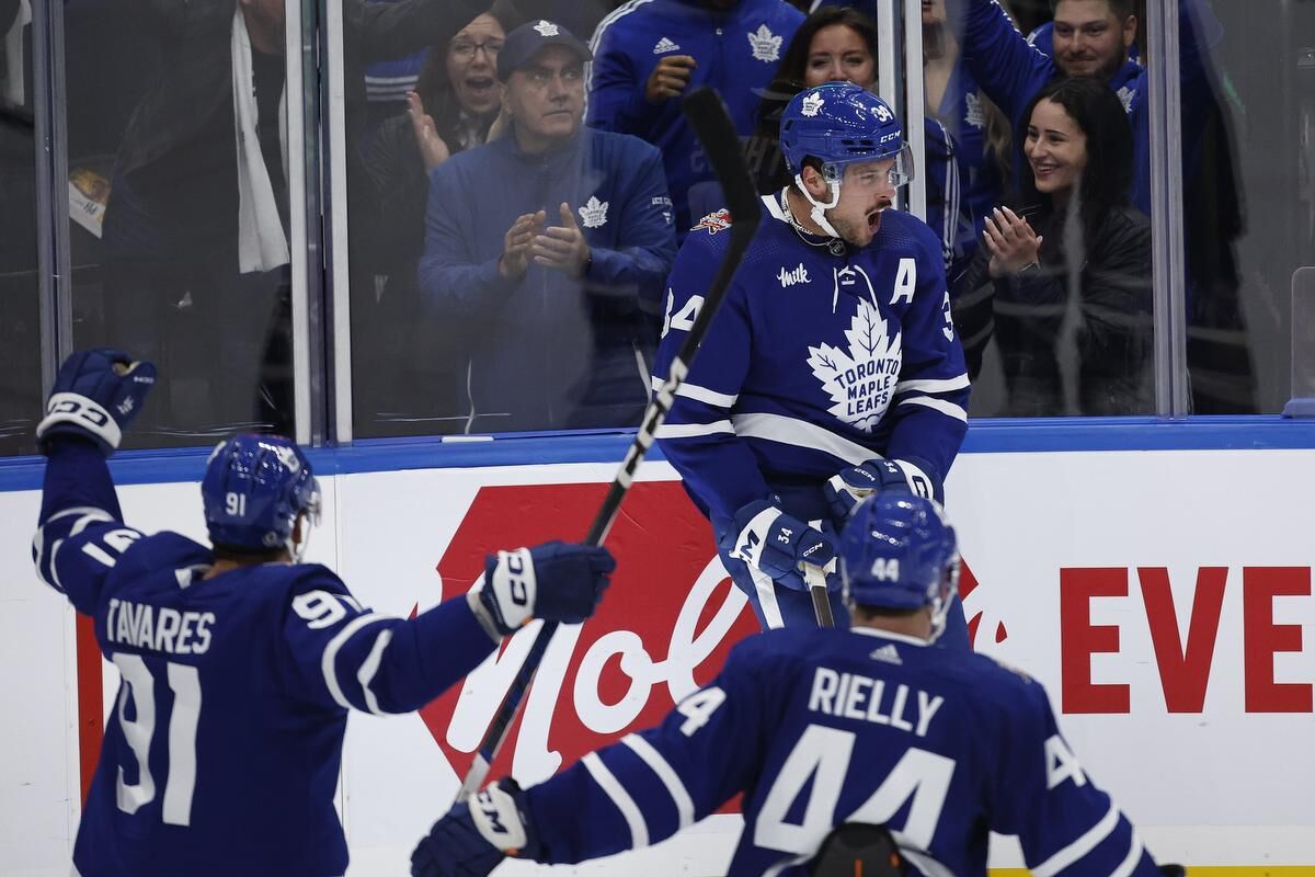 Auston Matthews Makes Statement With Hat Trick In Leafs Win