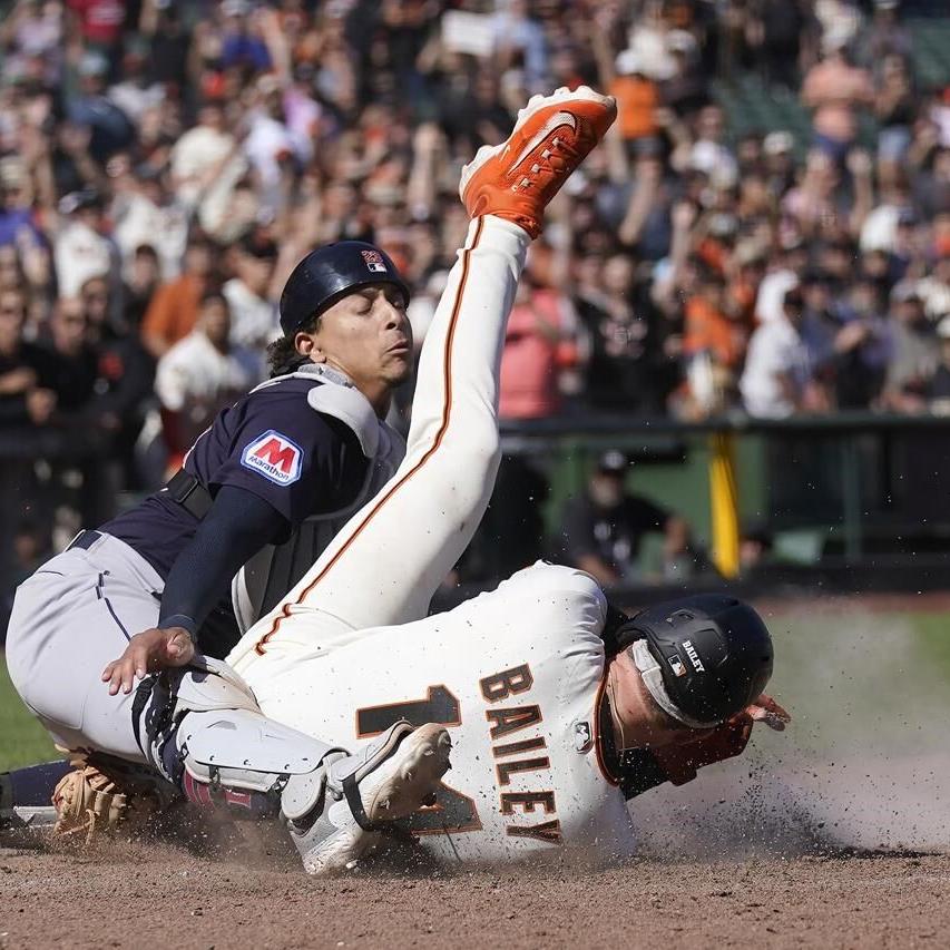 Davis homers, Wade hits winning sac fly as Giants rally past Guardians 6-5  in 10 - Record Herald