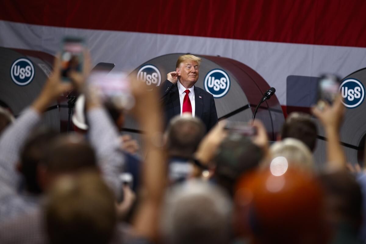 Trump obliterates his dishonesty record: 132 false claims